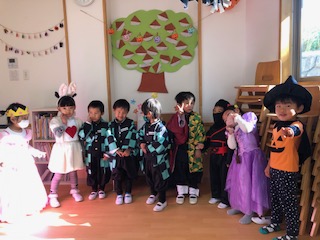 ハロウィン 仮装パーティー 笑顔わくわくにゅーす 栃木県宇都宮市 学校法人やまつつじ学園 上河内幼稚園へようこそ ハロウィン 仮装パーティー 笑顔わくわくにゅーす 栃木県宇都宮市 学校法人やまつつじ学園 上河内幼稚園へようこそ